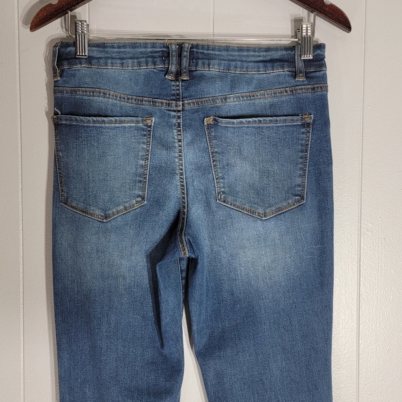 4/$20 Jolt Midrise Distressed Skinny Stretch Jeans Size 7 - Picture 3 of 6